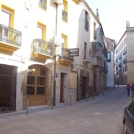Hostal Muralla Plasencia Exteriér fotografie