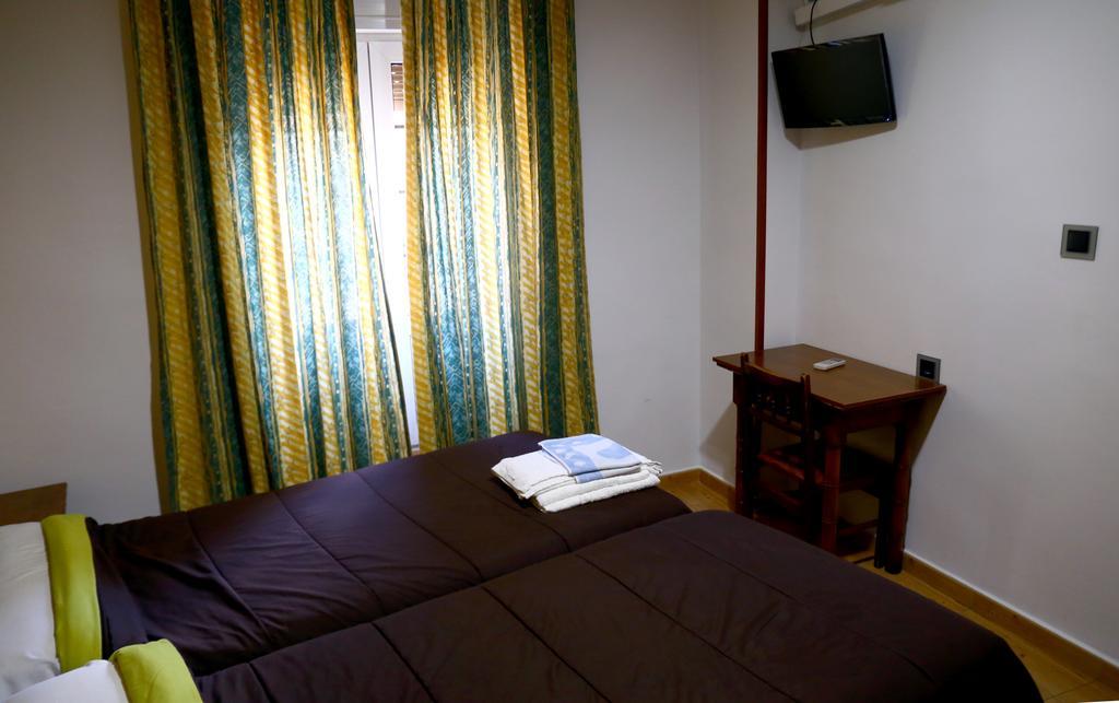 Hostal Muralla Plasencia Exteriér fotografie